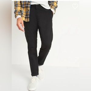 Old navy Athletic Taper Lived-In Khaki Non-Stretch pants